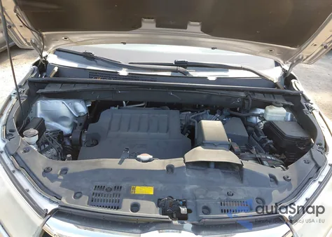 2016 Toyota Highlander Le Plus V6 из США, поврежденный, VIN 5TDBKRFH4GS299407